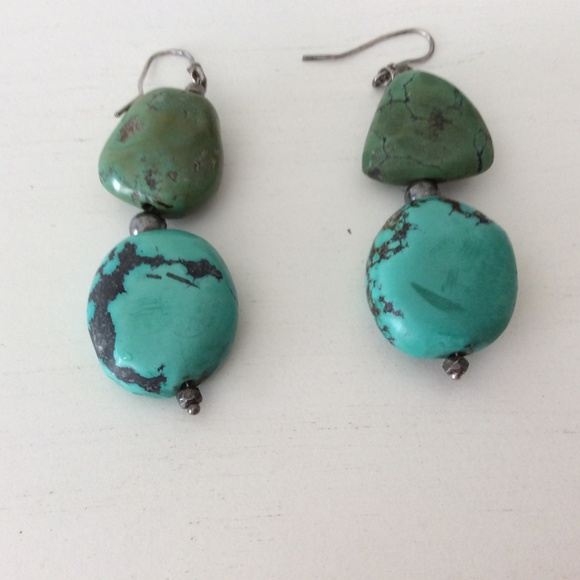 Green and blue turquoise drop earrings - Picture 3 of 3